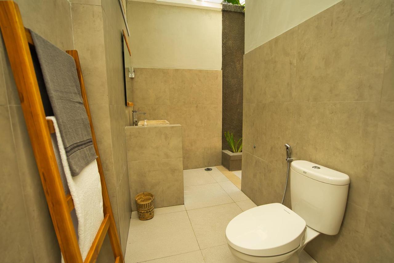 Dalai Home Kuta  Buitenkant foto